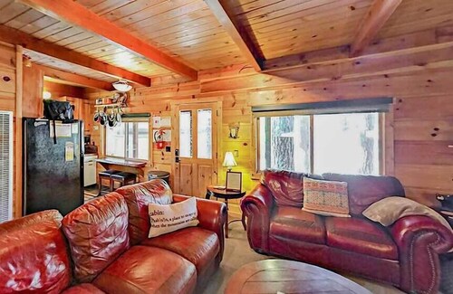 Original Tahoe Cabin - With A/C