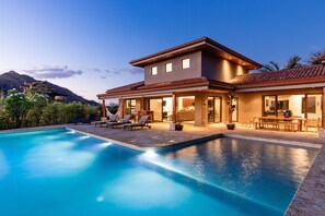 An infinity pool
