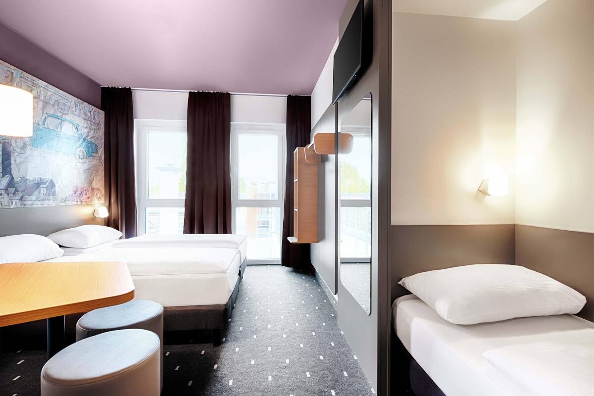 triple room | bathroom | shower, hair dryer, towels