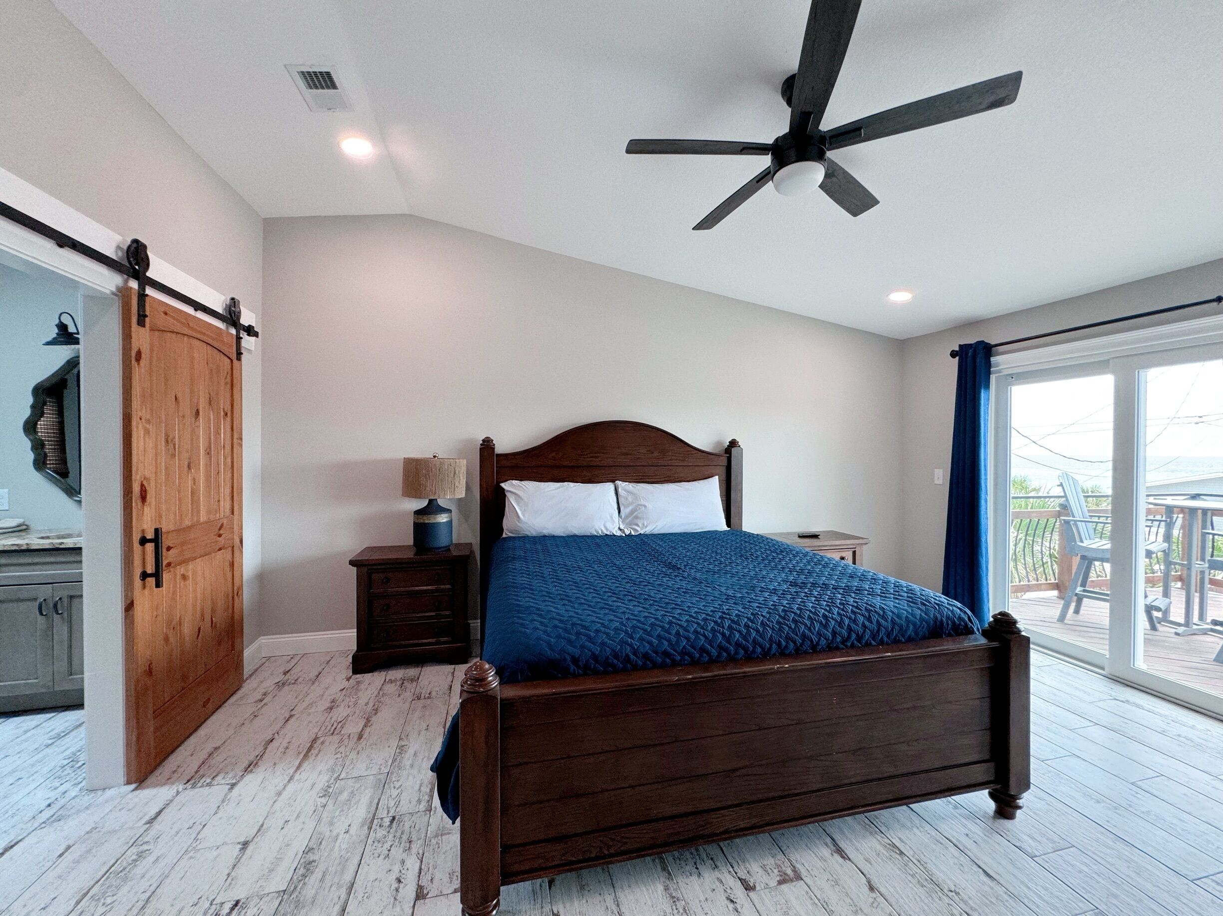 4 habitaciones, tabla de planchar con plancha y wifi gratis 