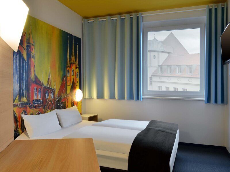 Doppelzimmer | Schreibtisch, schallisolierte Zimmer, kostenloses WLAN, Bettwäsche