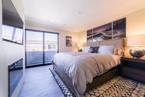 5 slaapkamers, een bureau, een strijkplank/strijkijzer, gratis wifi