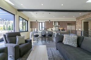 Smart TV, fireplace, video games, stereo