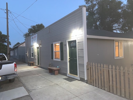 Exterior. Lovelock Pet-Friendly Studio Next to I-80