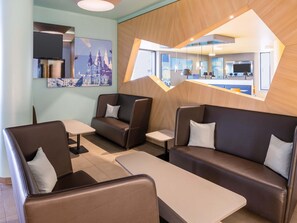 Lobby - B&B HOTEL Fulda-City (Fulda)