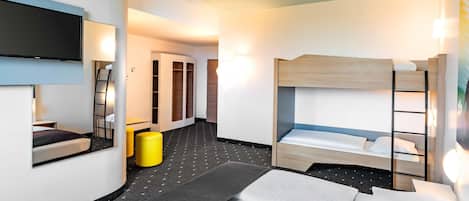 Desk, free WiFi, bed sheets