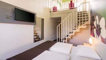 Vierbettzimmer | Schreibtisch, schallisolierte Zimmer, kostenloses WLAN, Bettwäsche