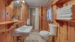 Shower - Ashton Historic Log Cabins 7 (Ashton)