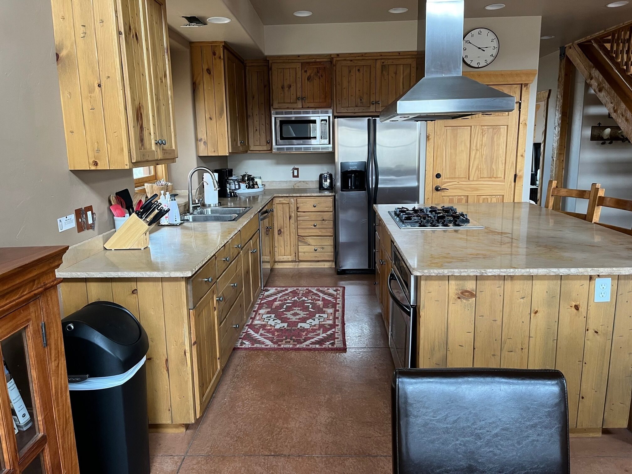 Coyote Run - Moab Rustic Retreat- Private Hot Tub-Fireplace