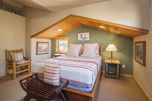 3 bedrooms, free WiFi, bed sheets - Coyote Run - Moab Rustic Retreat- Private Hot Tub-Fireplace (moab)