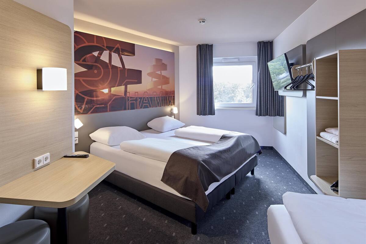 Triple Room | 1 bedroom, desk, soundproofing, free WiFi