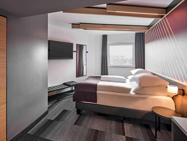 Quarto casal premium | Escrivaninha, quartos à prova de som, Wi-Fi de cortesia, roupa de cama