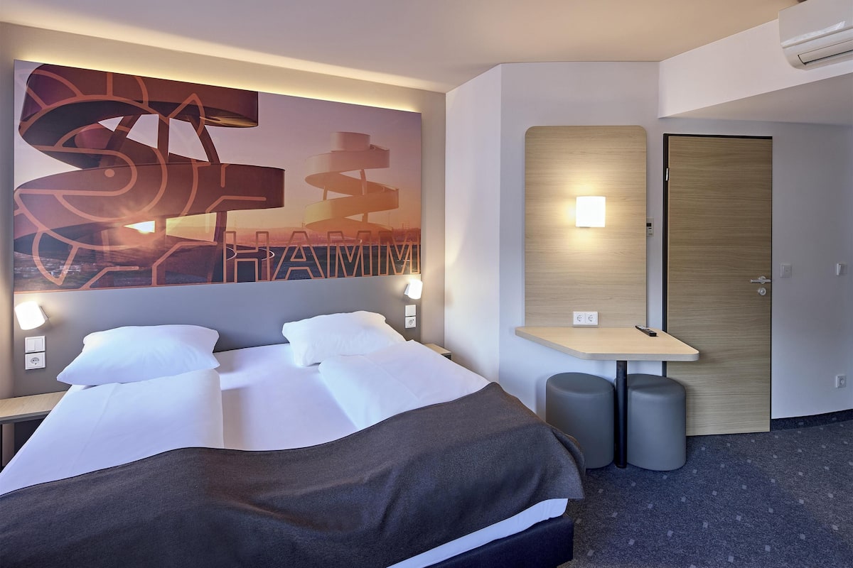 Quadruple Room | 1 bedroom, desk, soundproofing, free WiFi