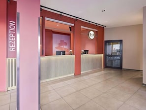 Lobby - B&B Hotel Hamm (Hamm)