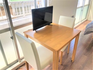 Apartment with Futon, Non smoking | 1 bedroom, free WiFi - Hotel Peace Park Tokaichi (Hiroshima)