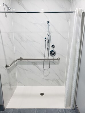 Douche de la salle de bain