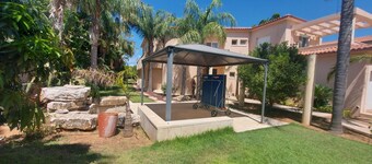 Kingfisher Villa, Caesarea