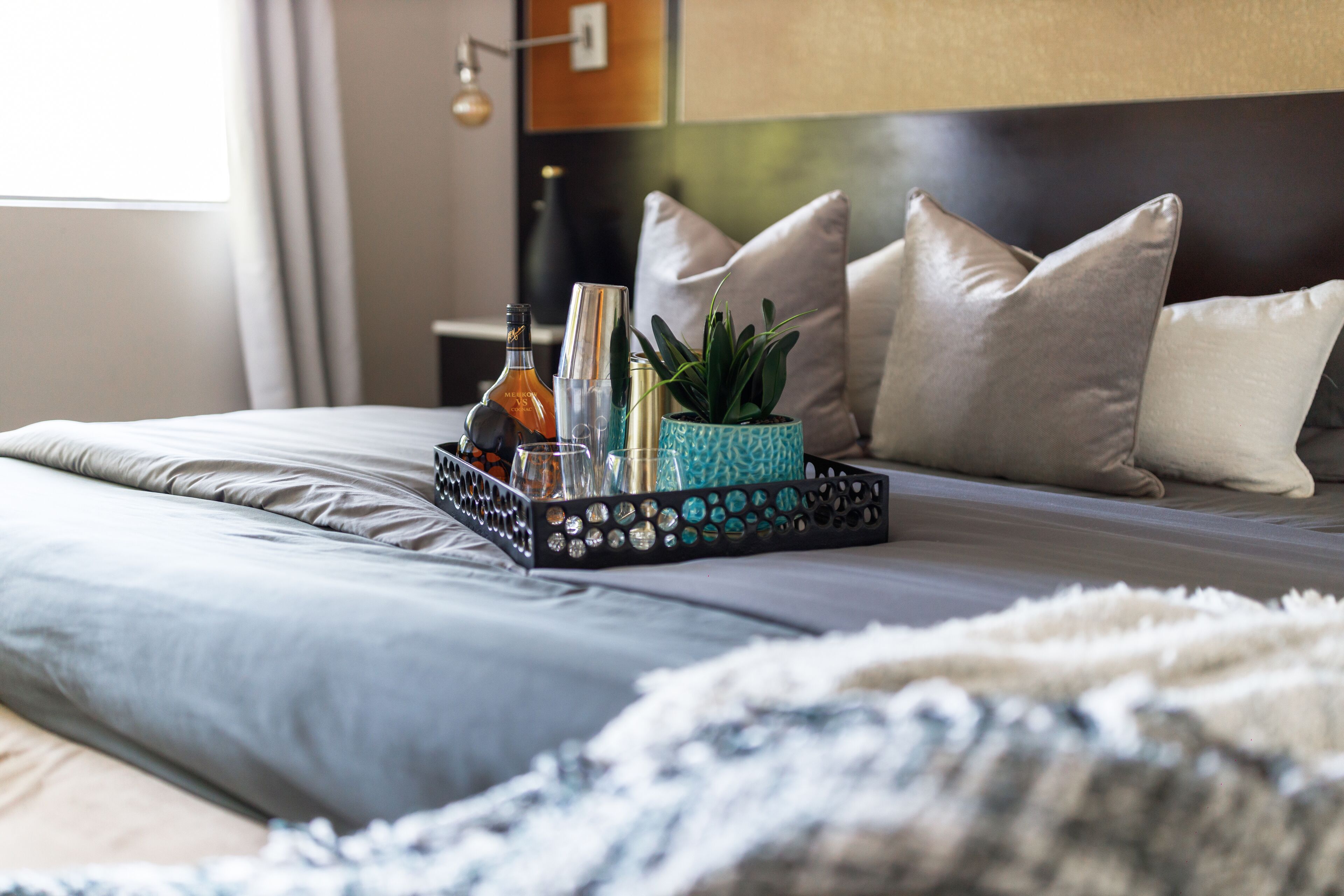 Classic Apartment | 2 bedrooms, down duvets, pillow-top beds, individually decorated