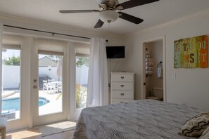 3 chambres, fer et planche à repasser, Wi-Fi, draps fournis