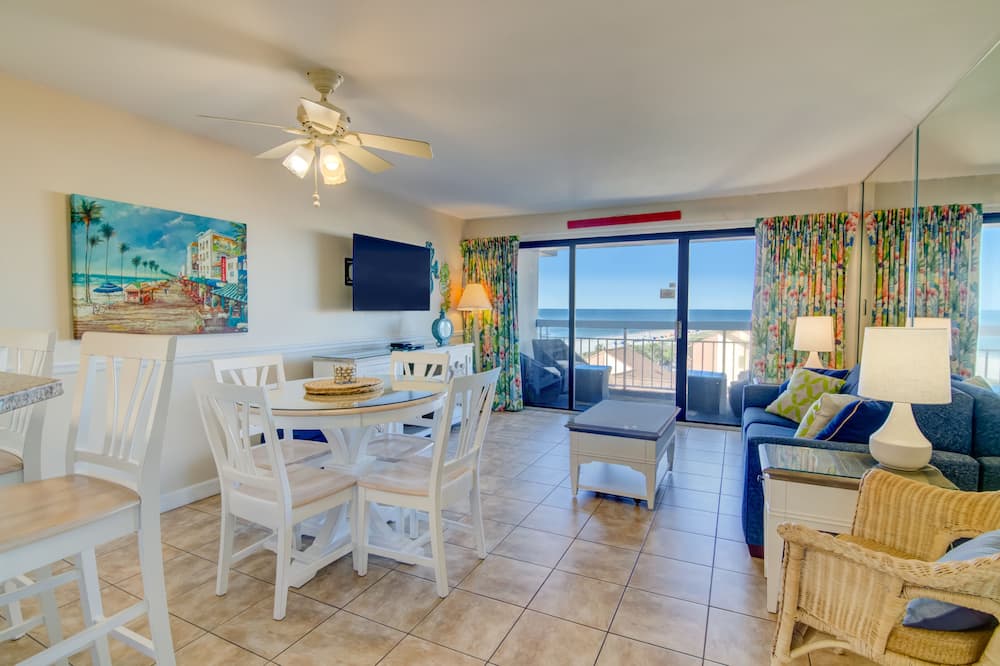 King Suite with Beautiful Ocean View