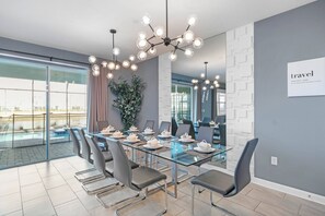 Dining - 9 Bedrooms/ 5 Bathrooms/ Storey Lake (2885 SC) (Kissimmee)
