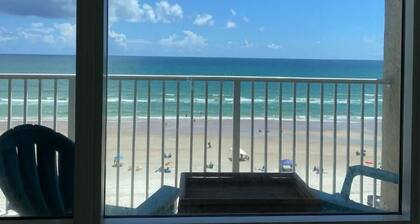 Cute Studio! Remodeled! Direct Ocean Front! Pirates Cove 6th Floor