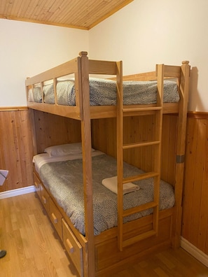 4 bedrooms, desk, WiFi, bed sheets - 2355/3 · Cottage Champagnat (Saint-Gabriel-de-Valcartier)
