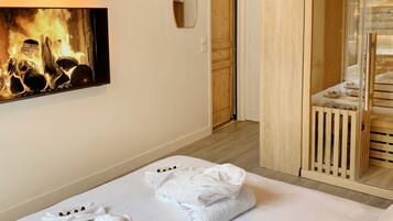 1 dormitorio, tabla de planchar con plancha, wifi y ropa de cama