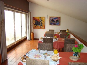 Dining - Apartamentos Turisticos Pinhal da Foz (Esposende)