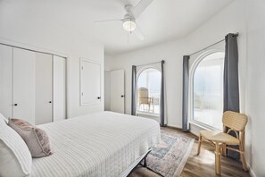 4 bedrooms, free WiFi, bed sheets