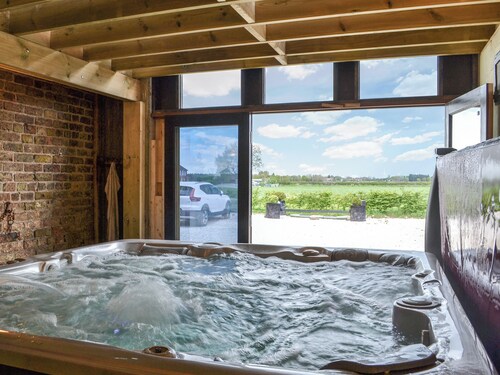 Stunning barn conversion with hot tub.