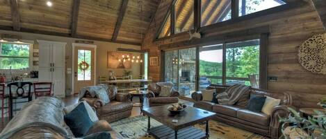 Télévision, cheminée