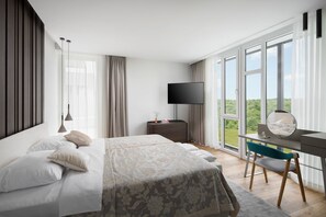 6 Schlafzimmer, Bügeleisen/Bügelbrett, kostenloses WLAN, Bettwäsche