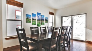 Townhome, 4 Bedrooms | Dining room - Parks Edge 1119 West Abigail by Blueswell (Heber City)