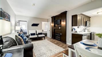 Televisie en een open haard