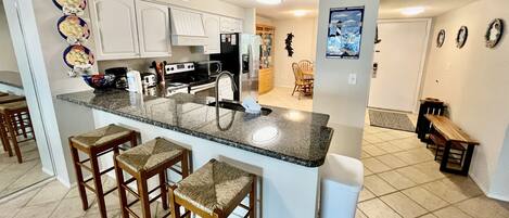 Fridge, microwave, oven