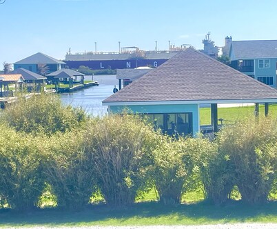 Hackberry Hideaway II Water View On Lake Calcasieu 