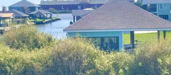 Hackberry Hideaway II Water View On Lake Calcasieu