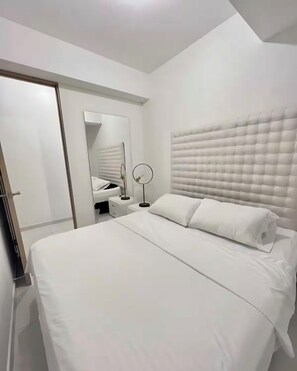 3 chambres, fer et planche à repasser, Wi-Fi, literie fournie