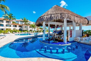 Outdoor pool - Beach Front Condo in an Exclusive and Private location (Playa del Carmen)