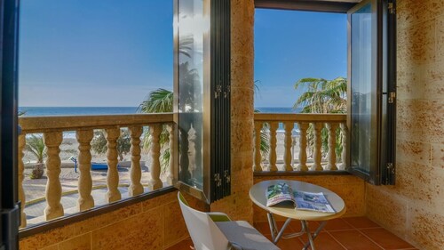 Casa de Sueño en la Playa Adra by Ruralidays