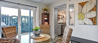 Pet Friendly | Fernandina Shores Townhome | Short Walk to Beach
