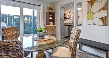 Pet Friendly | Fernandina Shores Townhome | Short Walk to Beach