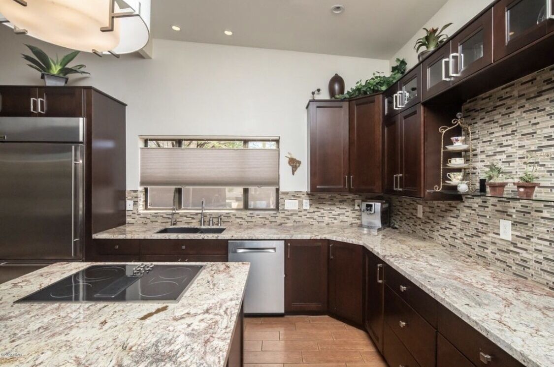 Resort-like 3 Bedroom with Casita with Amazing Pool, Yard, & 2 Large Driveways