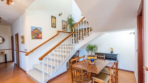 Interior - Villa el Cerrillo Málaga - Churriana by Ruralidays (Málaga)