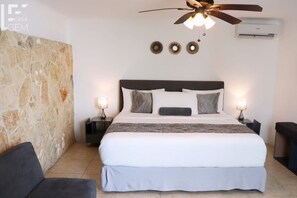 3 bedrooms, desk, iron/ironing board, travel crib