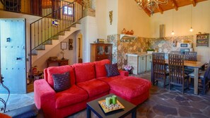 TV, fireplace, stereo