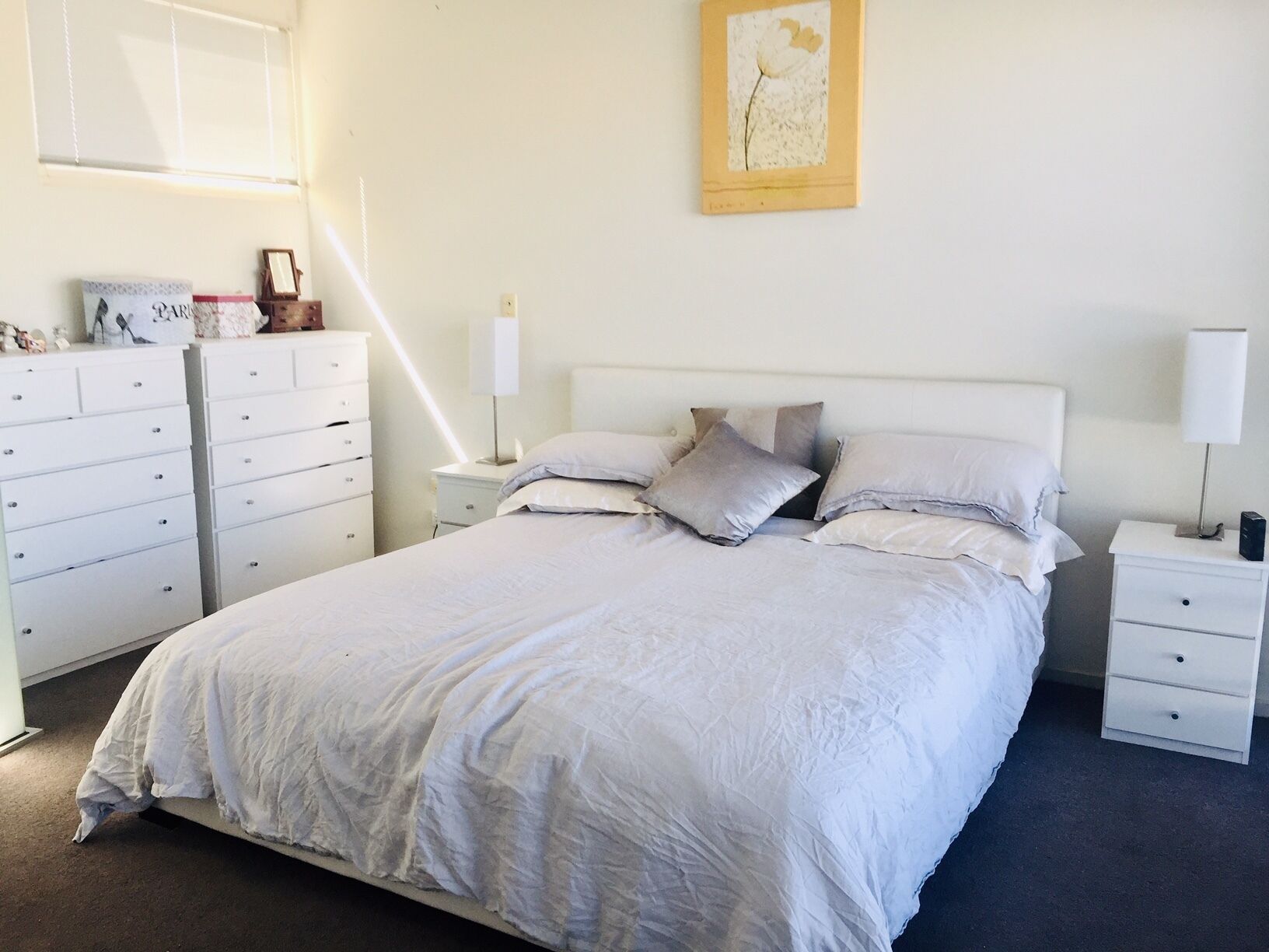 MCG 2.7km away, spacious townhouse.  Amazing city views, huge balcony!