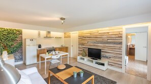 تلفزيون، برامج وأفلام نتفليكس، خدمات بث