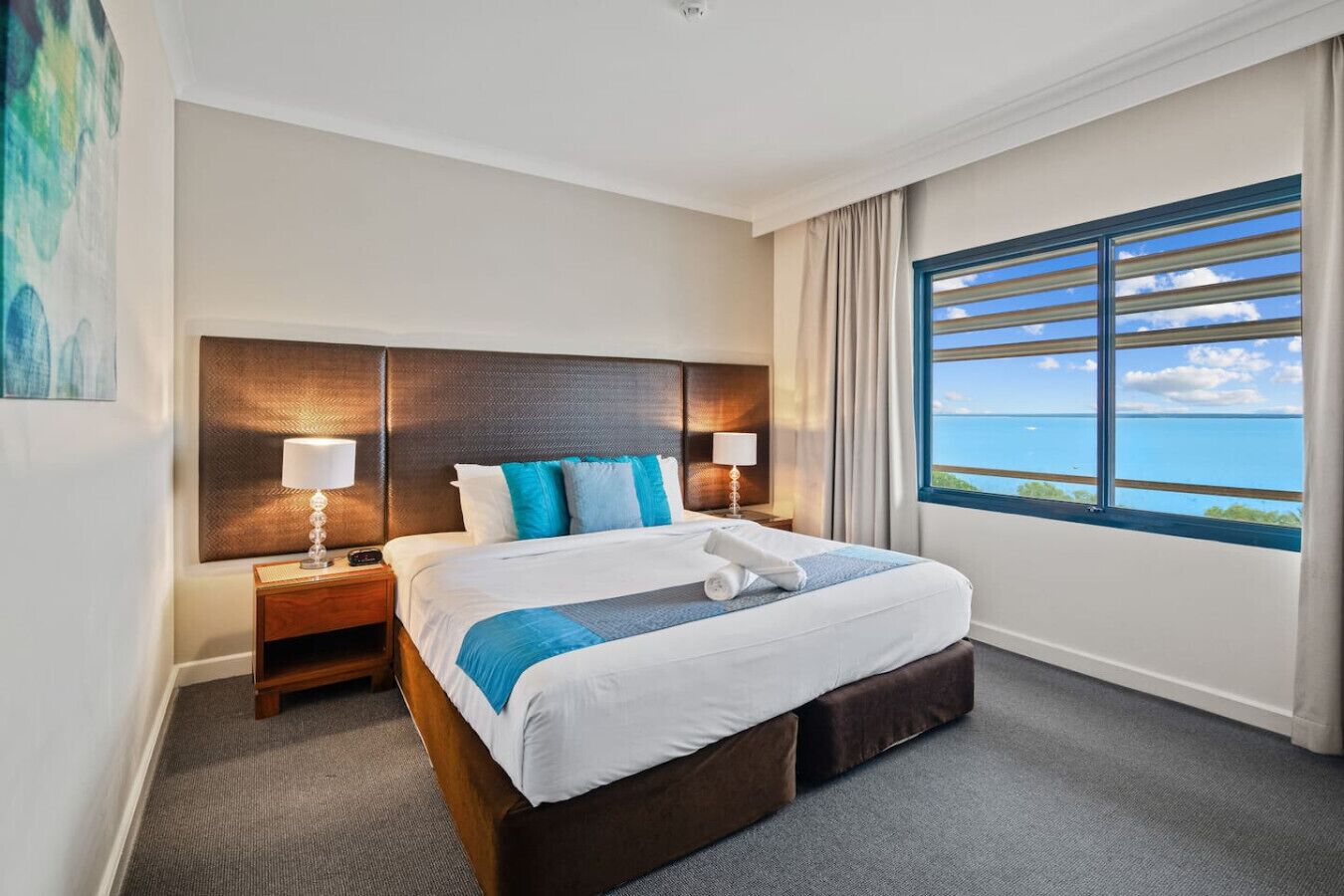 3 bedrooms, desk, iron/ironing board, cots/infant beds